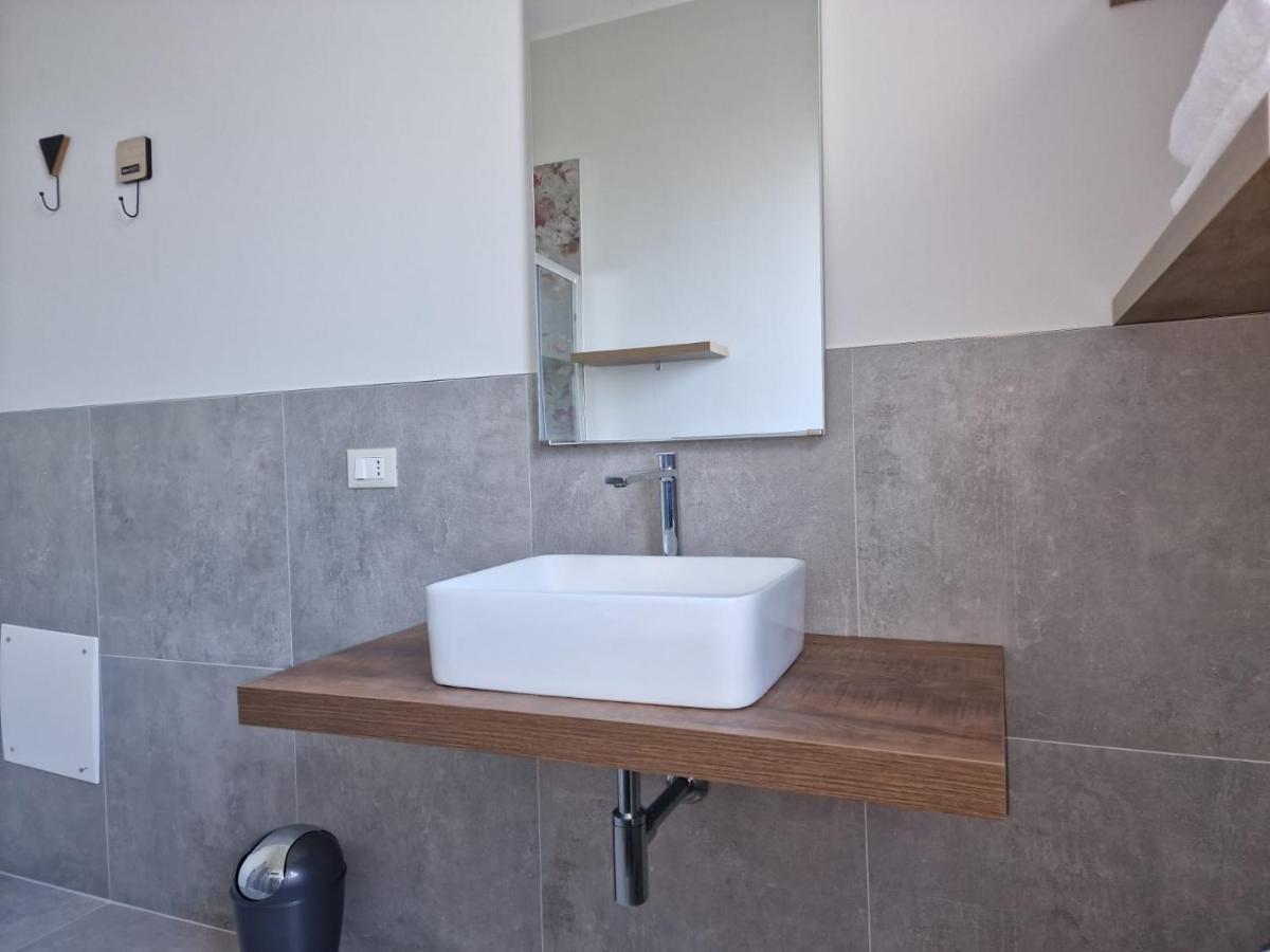 Casale Ferrantino Guest House Giulianova Exterior photo