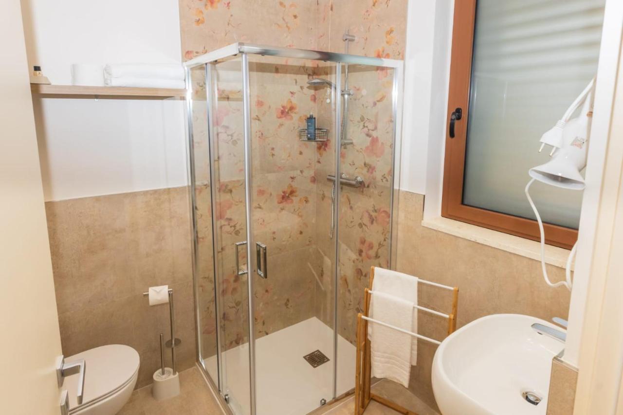 Casale Ferrantino Guest House Giulianova Exterior photo