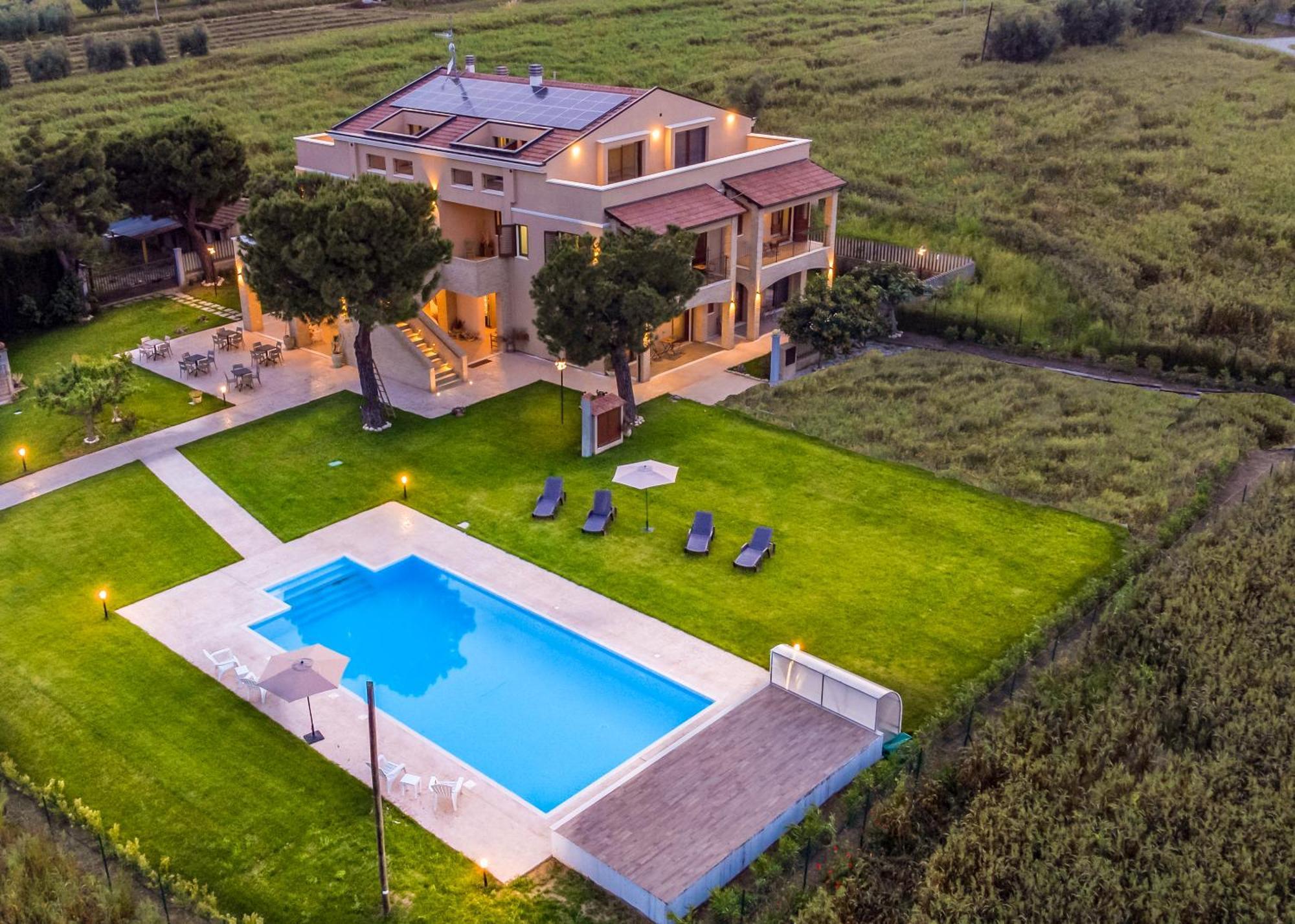 Casale Ferrantino Guest House Giulianova Exterior photo