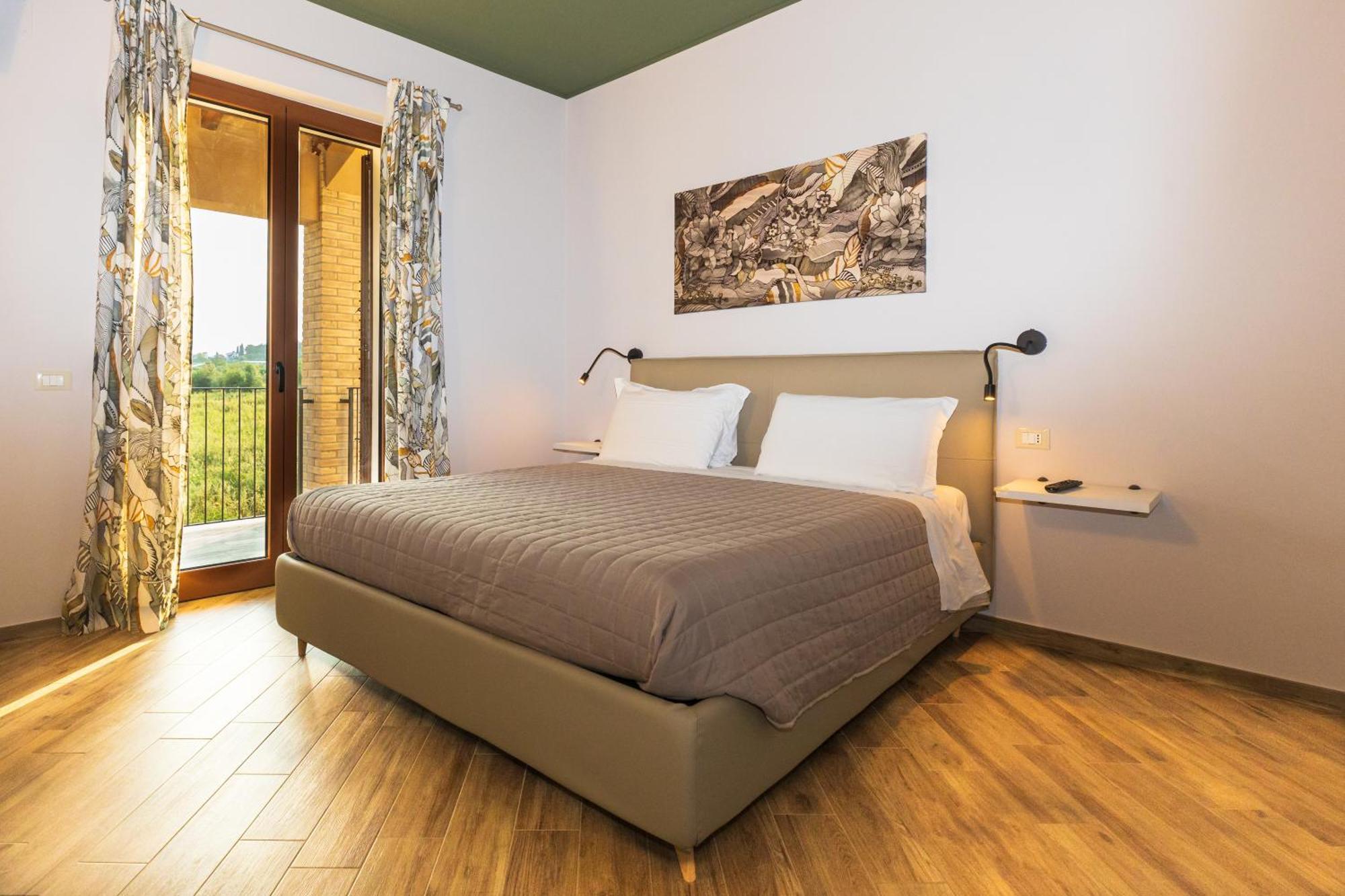 Casale Ferrantino Guest House Giulianova Exterior photo
